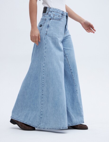 Jean Adela Light Blue 26