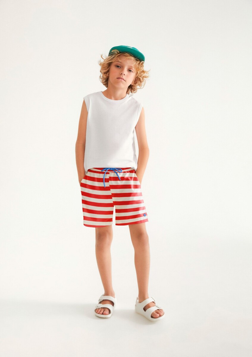 SHORT INFANTIL CON ESTAMPADO - ROJO 