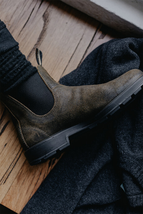 Botas 1615 Elastic Side V Cut Suede Waxy Dark Olive Suede
