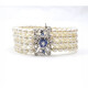Pulsera 4 Hilos De Perlas 5 A 5.5 Mm, Con Importante Broche En Oro 18 K Zafiros Y Brillantes Pulsera 4 Hilos De Perlas 5 A 5.5 Mm, Con Importante Broche En Oro 18 K Zafiros Y Brillantes