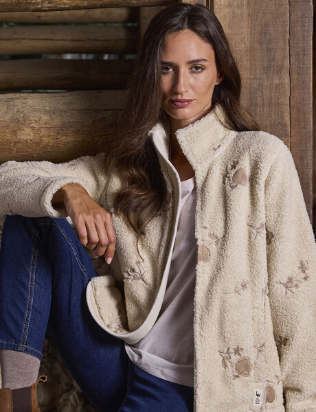 CAMPERA CORDERITO BORDADA Beige