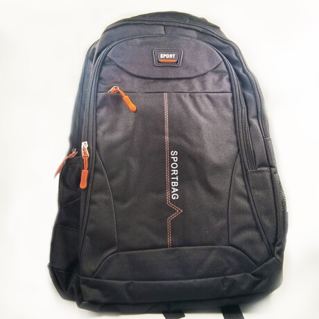 Mochila deportiva con 4 cierres Mochila deportiva con 4 cierres