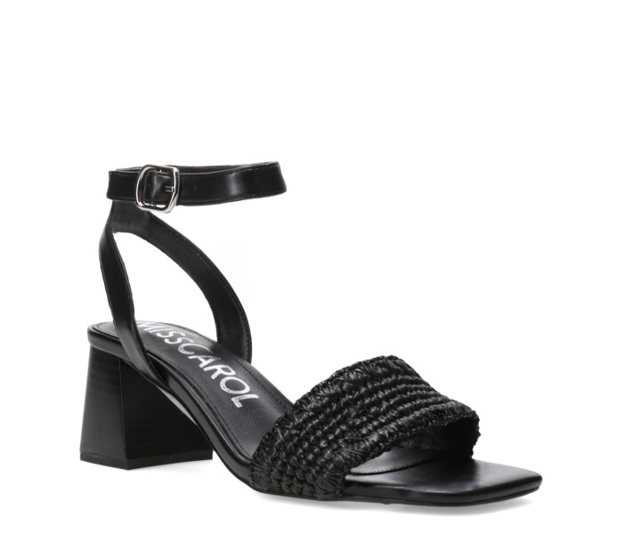 Sandalia RUVO con taco y tobillera Black