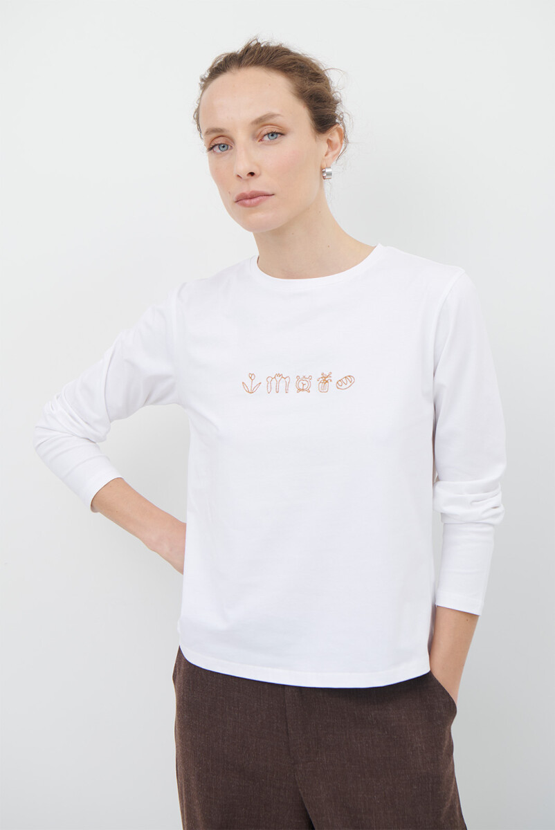 REMERA BREAKFAST - BEIGE 