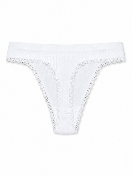 VEDETINA LEAH BLANCO
