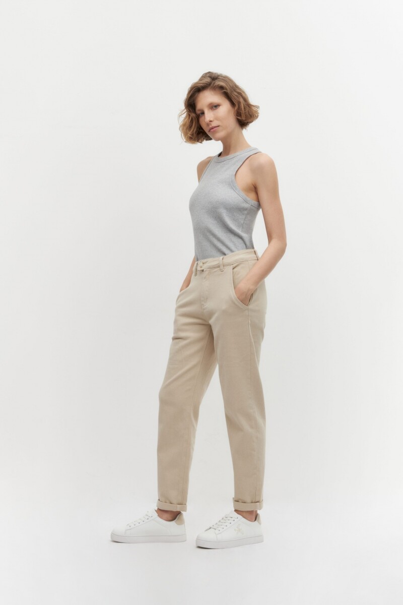 Pantalón chino con cintura cruzada beige