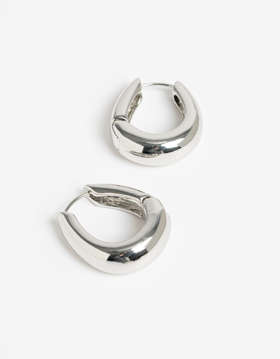 Aro Argolla Metal Bold. 