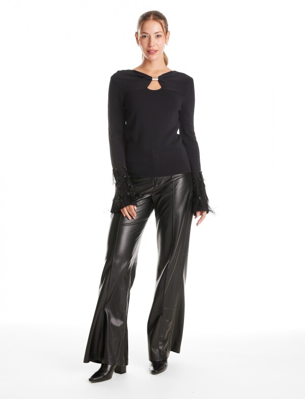 Blusa Keyhole NEGRO