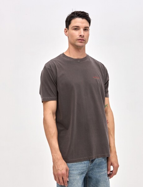 Remera Moxie Marrón