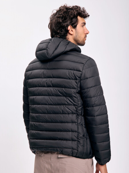 Campera capitoneada básica Negro