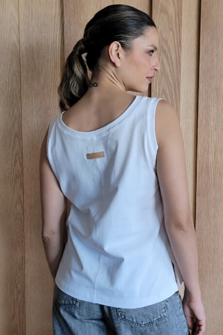 Musculosa Aloe Blanco pespunte al tono