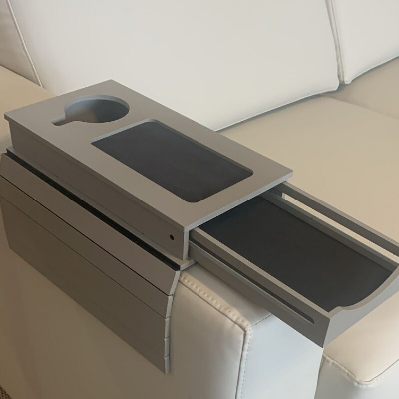 BANDEJA PARA SOFA CON CAJON Y PORTA VASO COLOR FENDI BANDEJA PARA SOFA CON CAJON Y PORTA VASO COLOR FENDI