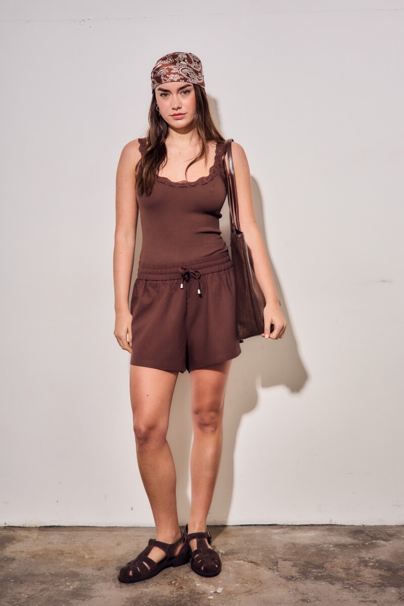 Short Con Lino Marron