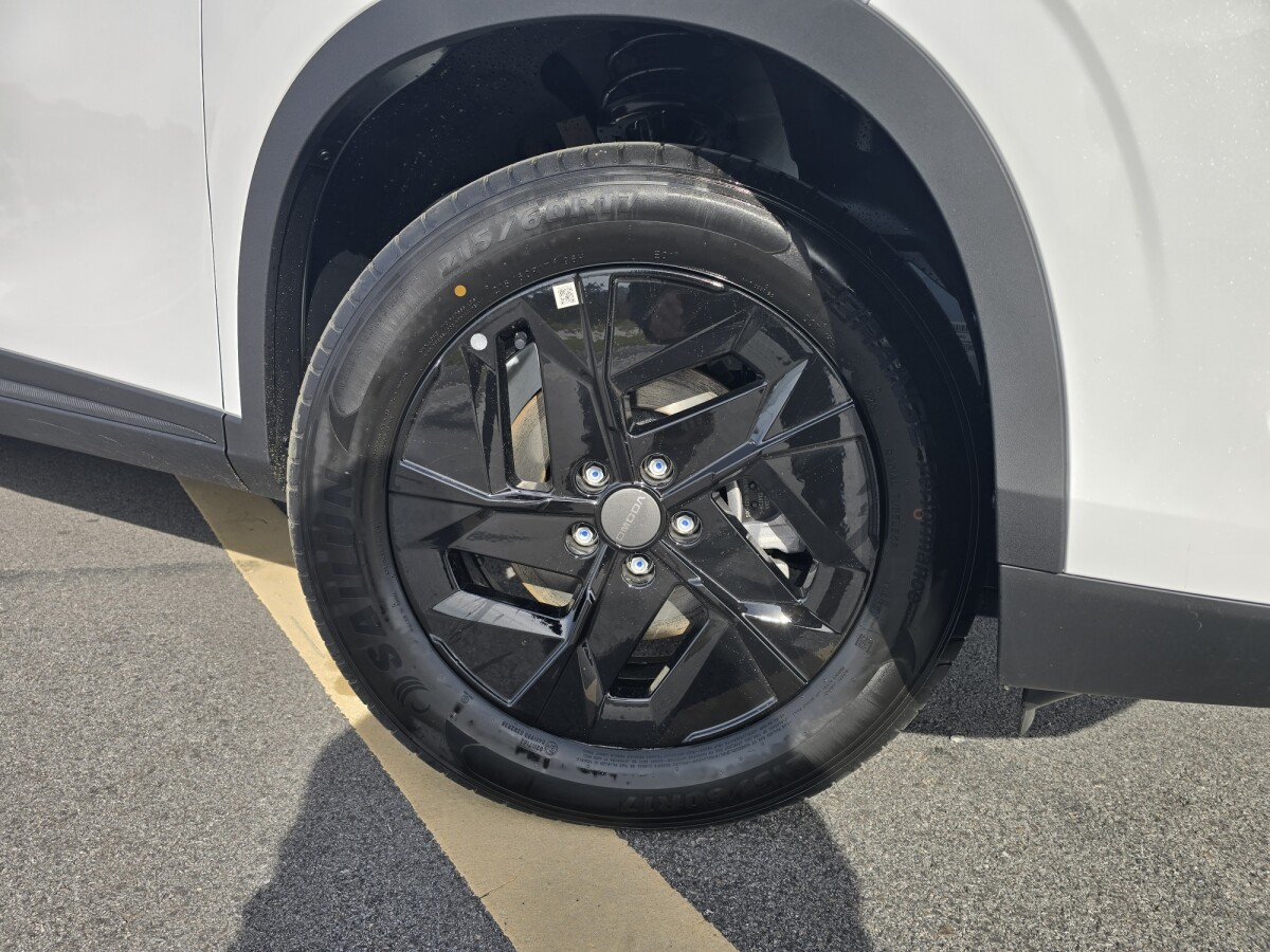Omoda E5 Premium Extra Full 2027 0KM | Permuta / Financia Omoda E5 Premium Extra Full 2027 0KM | Permuta / Financia