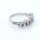 Anillo en oro 18k blanco con hermosos brillantes Anillo en oro 18k blanco con hermosos brillantes