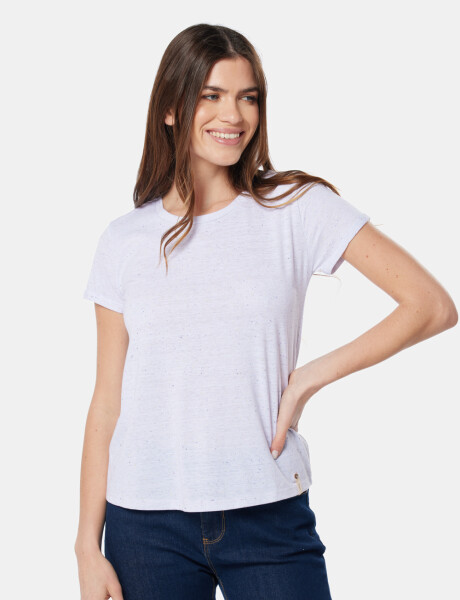 REMERA LISA CON PECAS Blanco