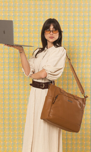 CARTERA LETIZIA MIEL
