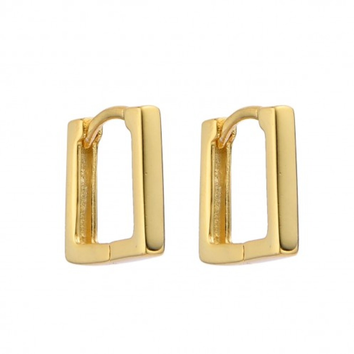 Par de aros de plata 925 con baño de oro amarillo. 