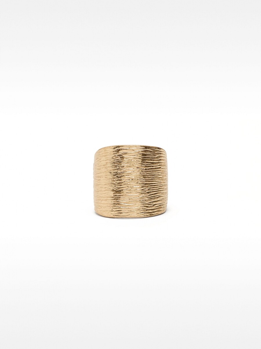 Anillo Ancho Texturizado dorado