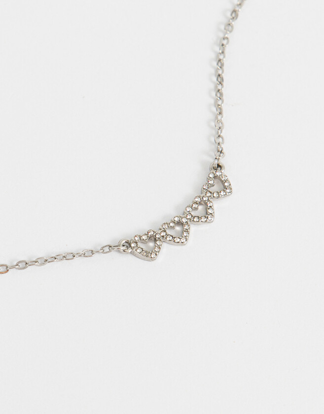 Cadena Corta con Dije Corazón Collar Con Corazones - Plateado
