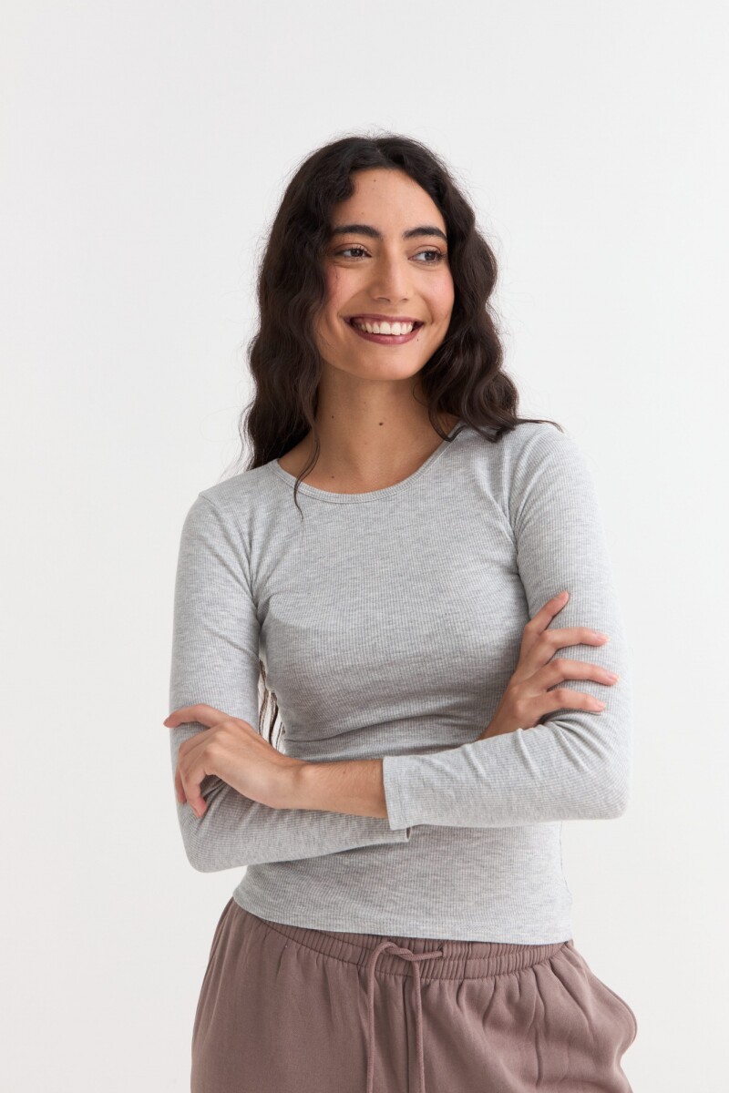 Remera m/l acanalada cuello a la base GRIS MELANGE