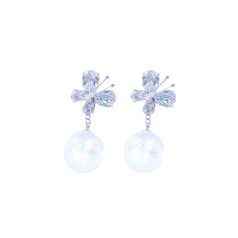 Aretes brillantes 4 diseños Aretes Brillantes 4 Diseños