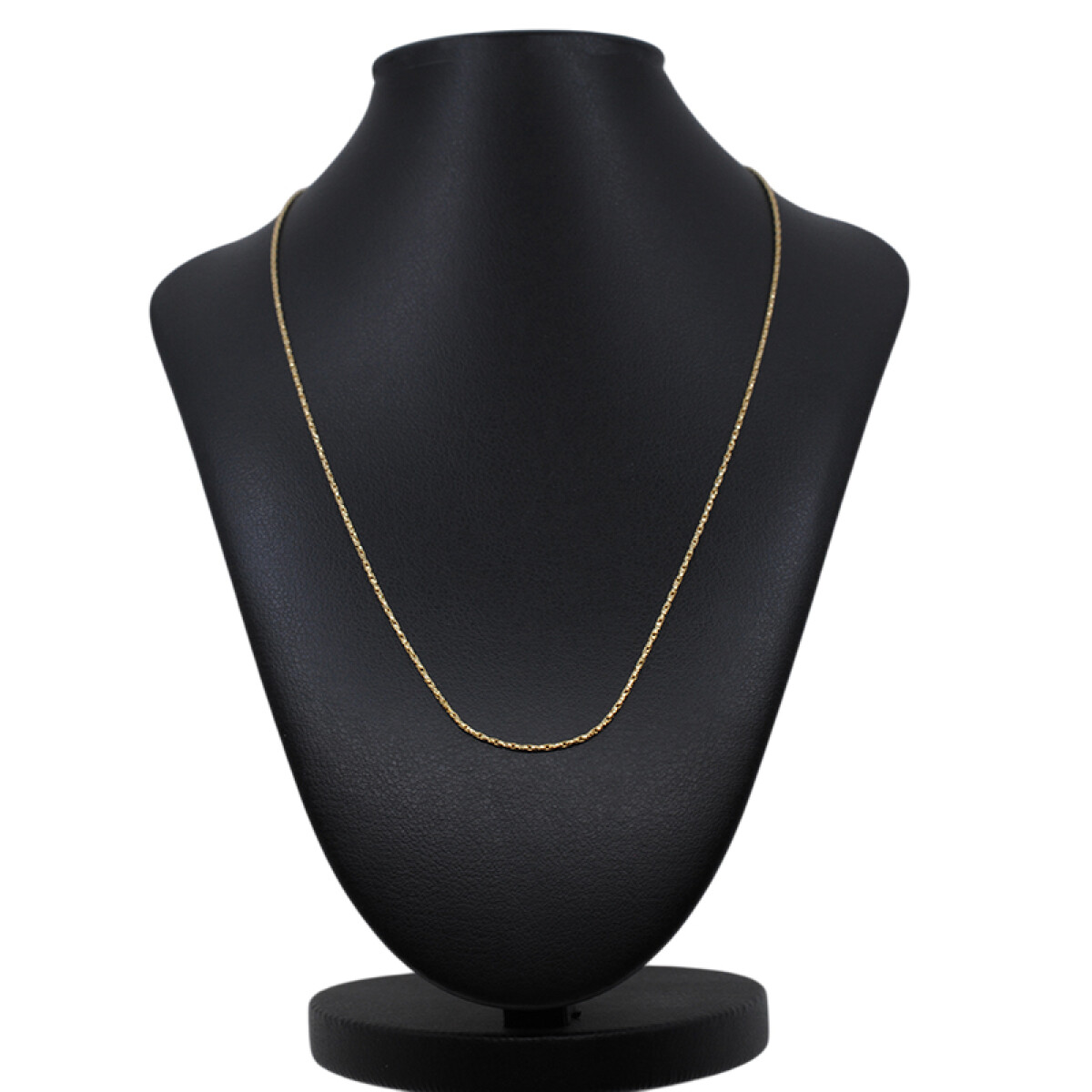Cadena en oro 18k amarillo, fina. Largo 45cm 