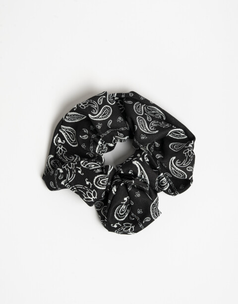 Skunzies Estampados Scrunchie Paisley Negro - Estampado Geometrico