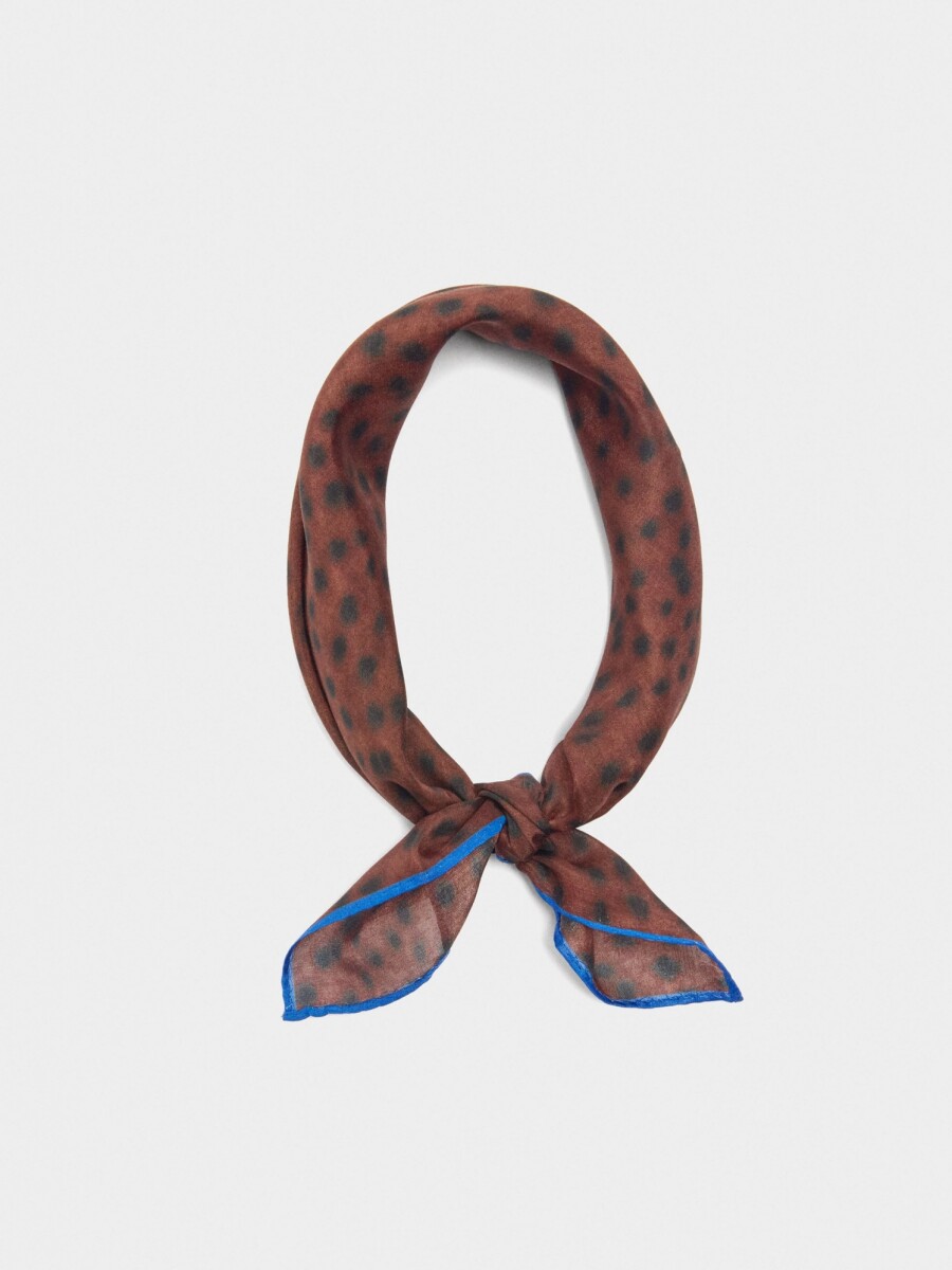 Pañuelo Cuadrado Con Seda multicolor