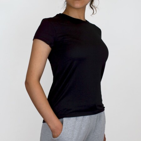 REMERA SPANDEX NEGRO
