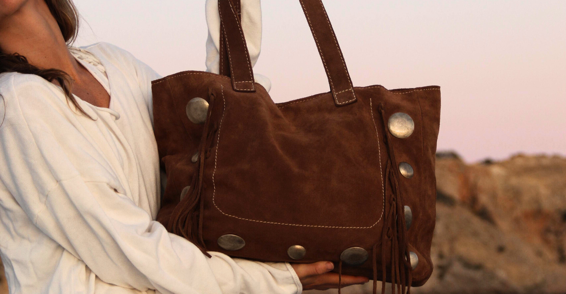 New In: carteras, sobres de fiesta, zapatos Percibal