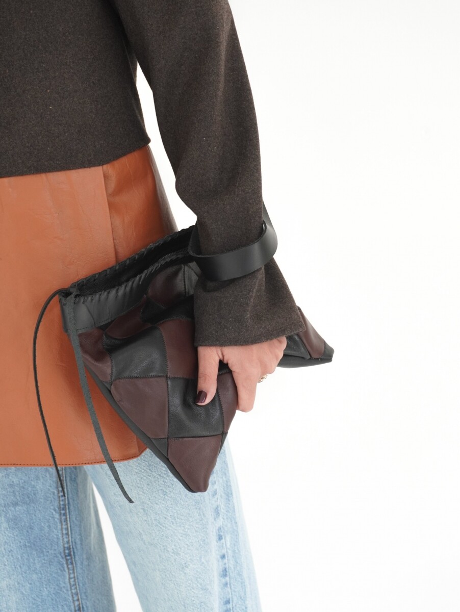 Rombos Clutch - Negro / Chocolate