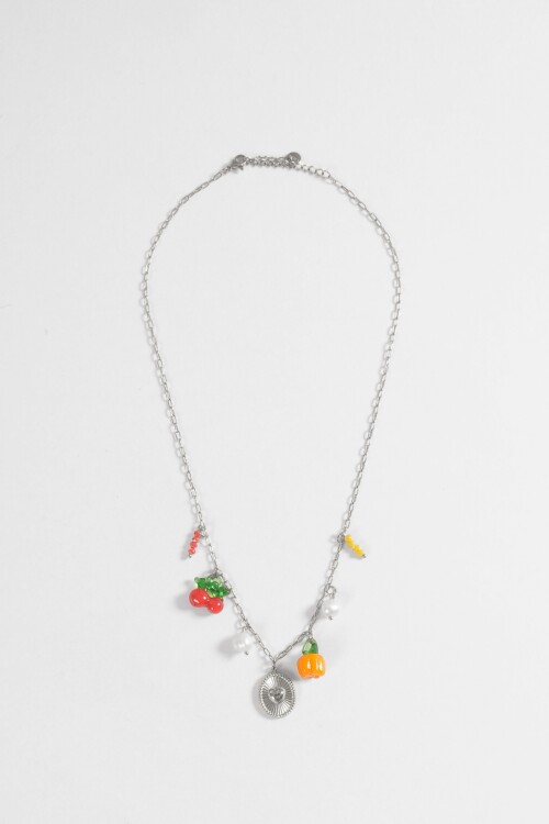 Collar acero multiples dijes plateado