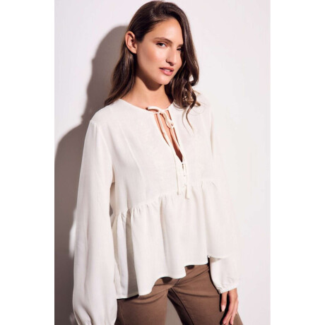 Blusa Viscosa Bordada Nacar