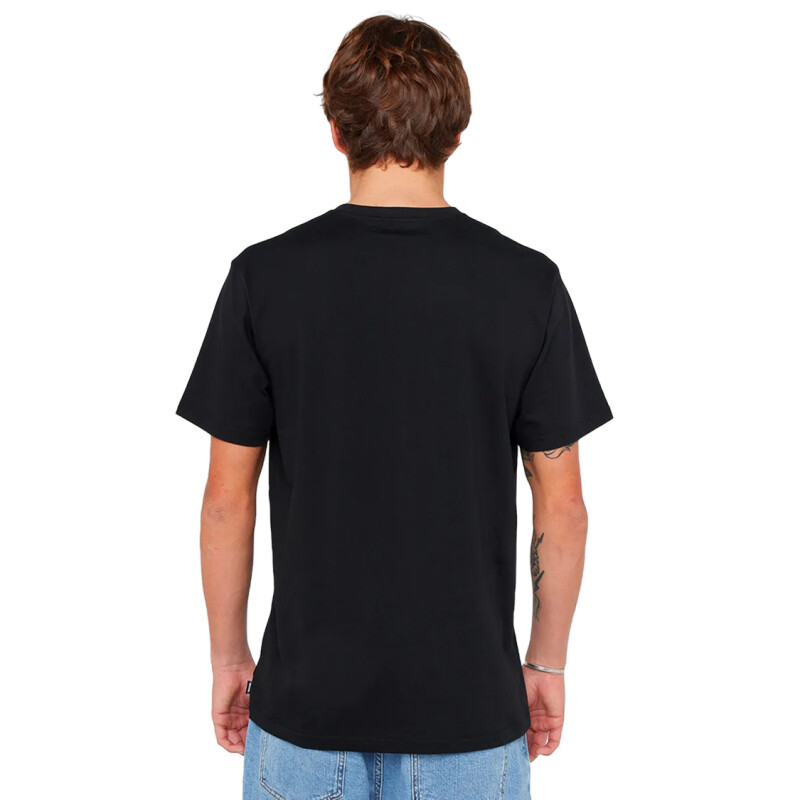 Remera Rip Curl Sportline Badge Ss Tee - Negro Remera Rip Curl Sportline Badge Ss Tee - Negro