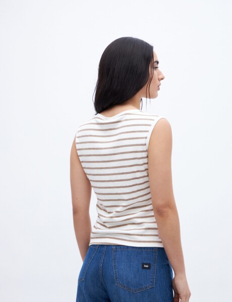 Musculosa Moira Rayas arena