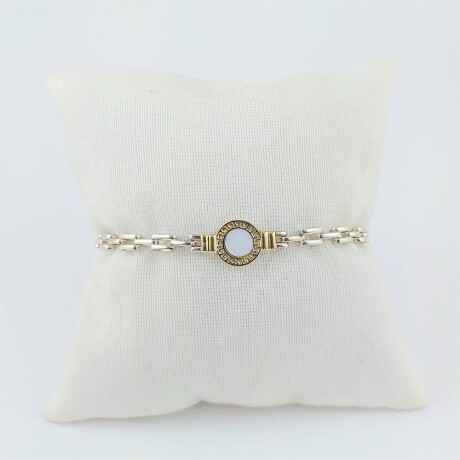 Pulsera de plata 925 panther con detalle de double oro 18Ktes , aplique central de nácar con guarda griega. Pulsera de plata 925 panther con detalle de double oro 18Ktes , aplique central de nácar con guarda griega.