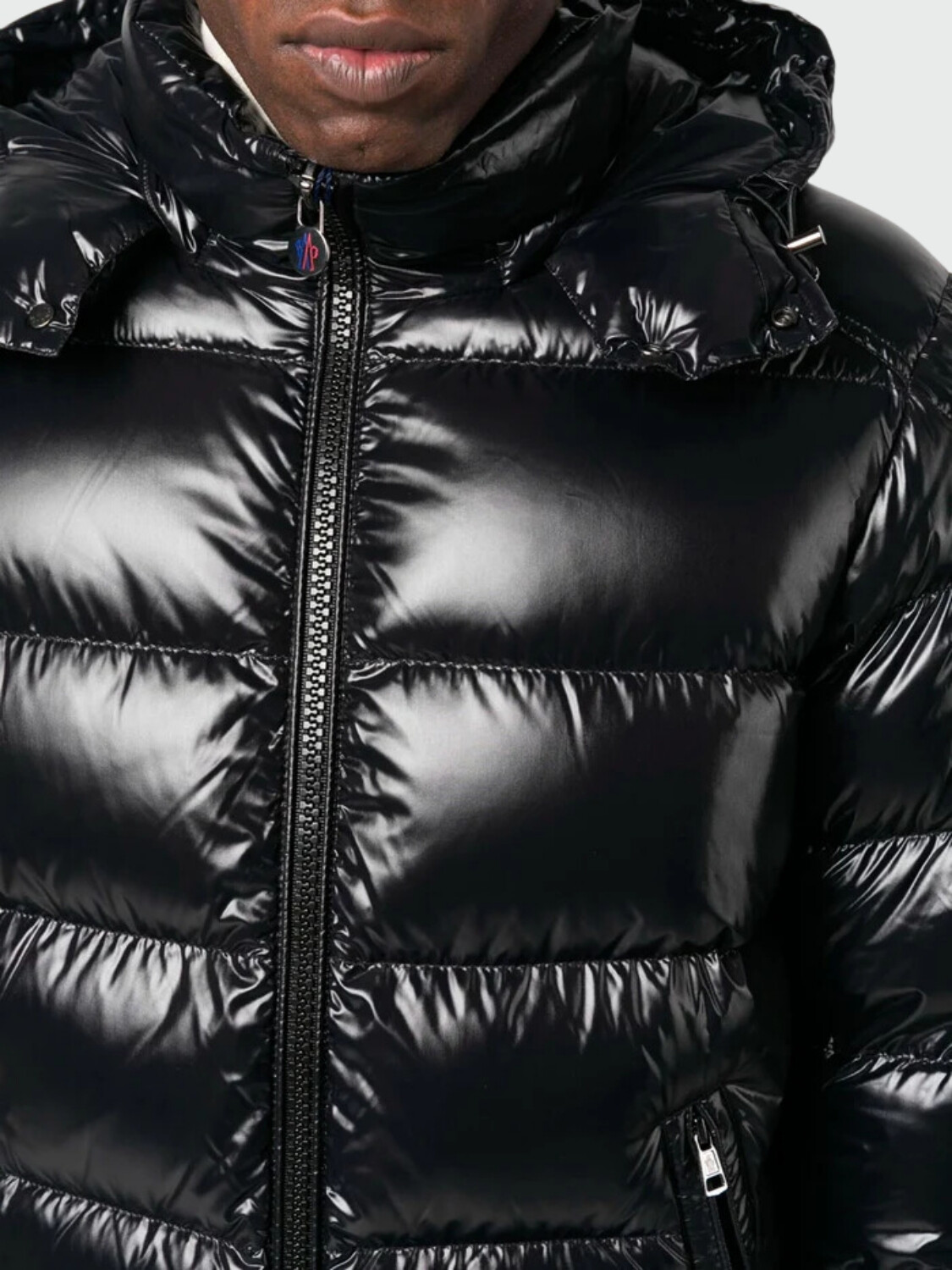 Moncler - Campera rellena de plumas con capucha desmontable, Maya Negro