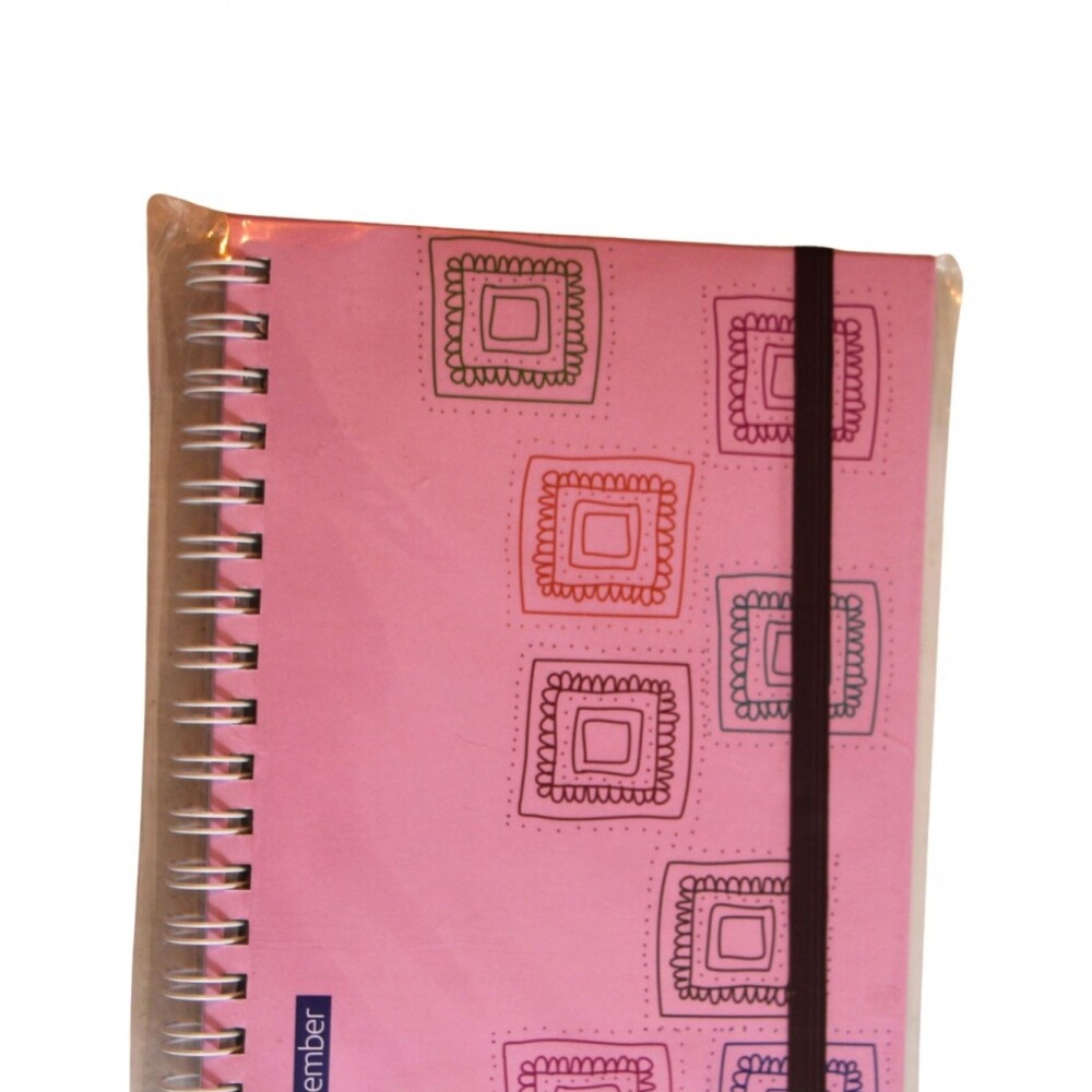 CUADERNO REMEMBER PRINT 17X23 TAPA CUADRADOS ROSADO