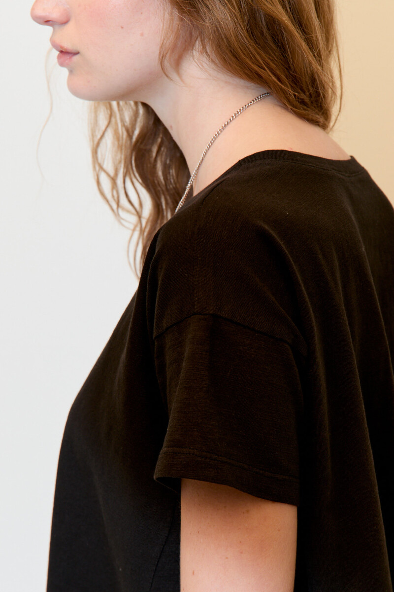 REMERA SOFT Negro