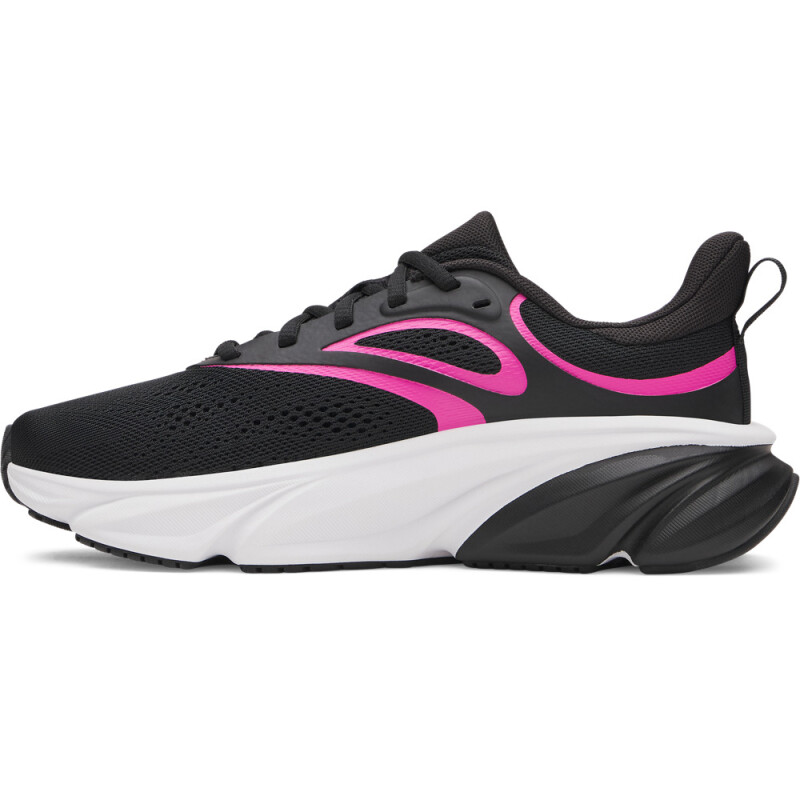 UA W Rogue 6-WHT BLK-003