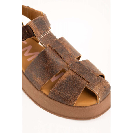 Sandalia Cangrejera Con Plataforma Chocolate