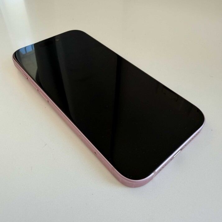 iPhone 15 128GB - Pink iPhone 15 128GB - Pink