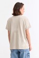 Remera m/c estampada colección Editorial CRUDO