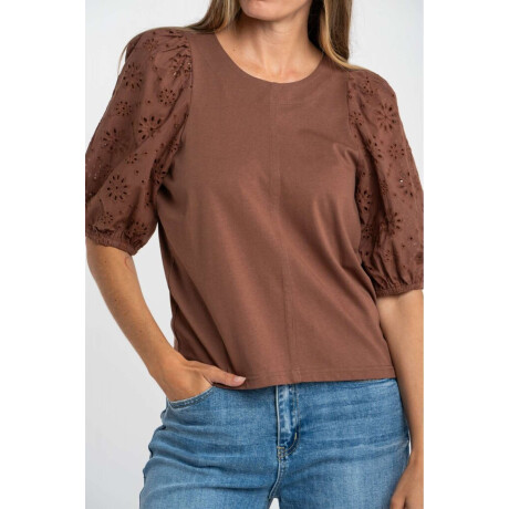 Remera Manga Broderie Moca