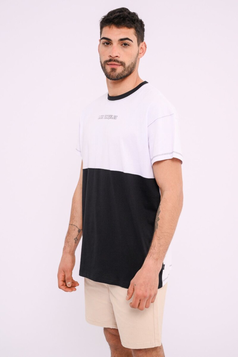 Remera oversize estampada Negro