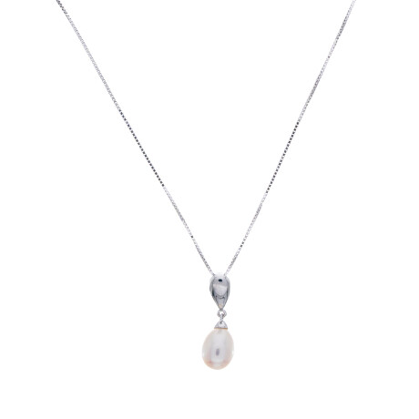 Conjunto de cadena y dije de plata 925 rodinada con perla. Conjunto de cadena y dije de plata 925 rodinada con perla.