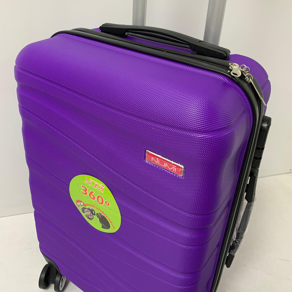 Valija Rigida Carry On Con Mango Telescopico Violeta Valija Rigida Carry On Con Mango Telescopico Violeta