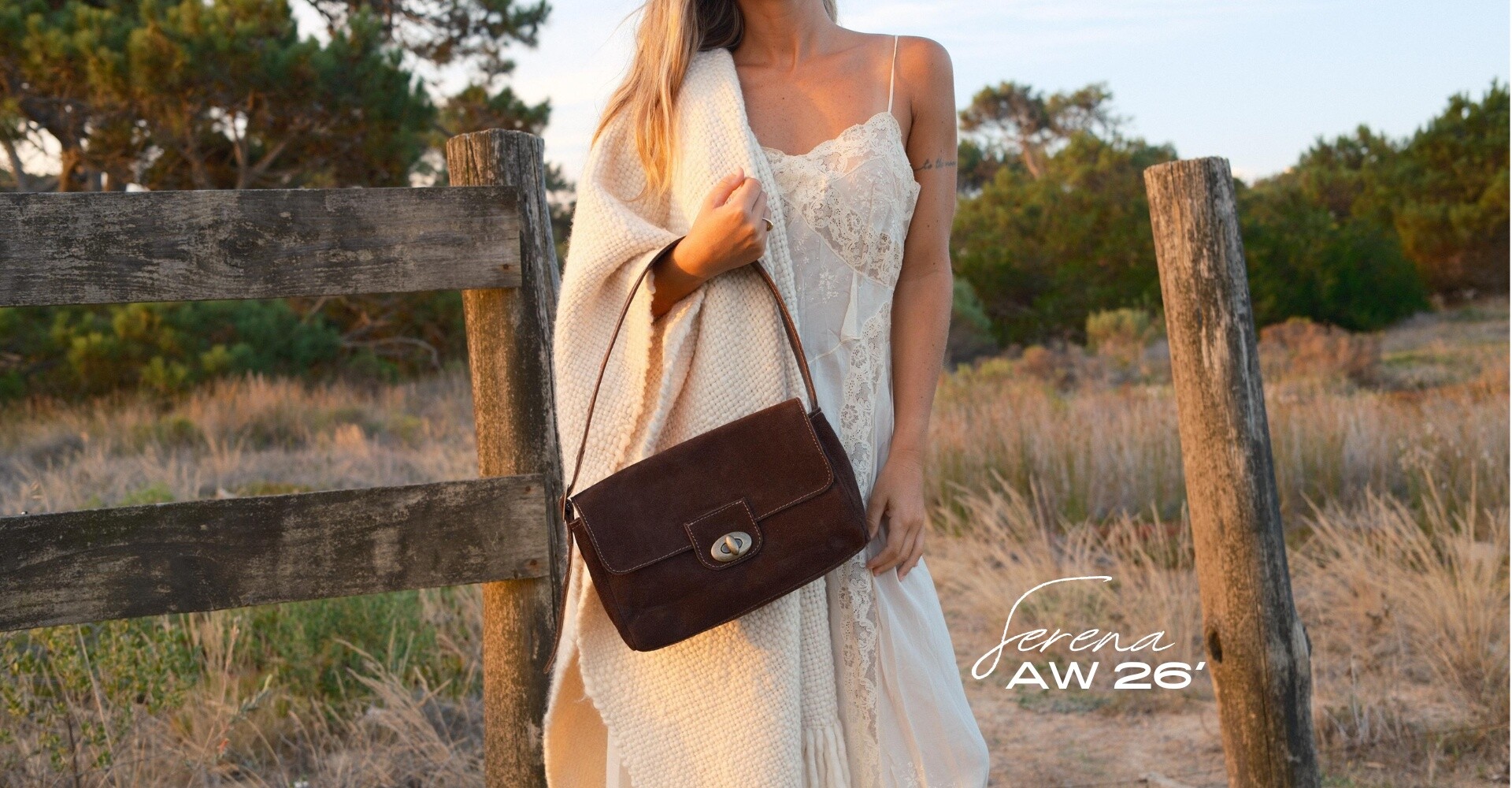 New In: carteras, sobres de fiesta, zapatos Percibal