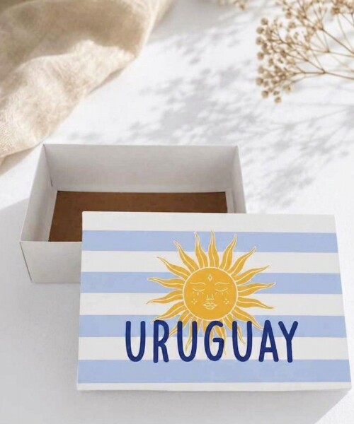 Caja Rectangular Impresa 20x30x9 cm - URUGUAY Caja Rectangular Impresa 20x30x9 cm - URUGUAY